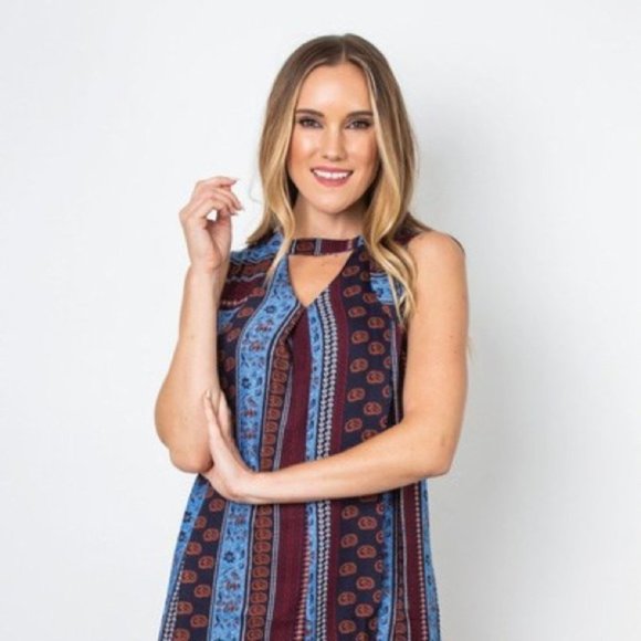 Simply Noelle Dress Size Small/Medium Bohemian Flowy Cut-Out “Made for Madrid” - Picture 10 of 11